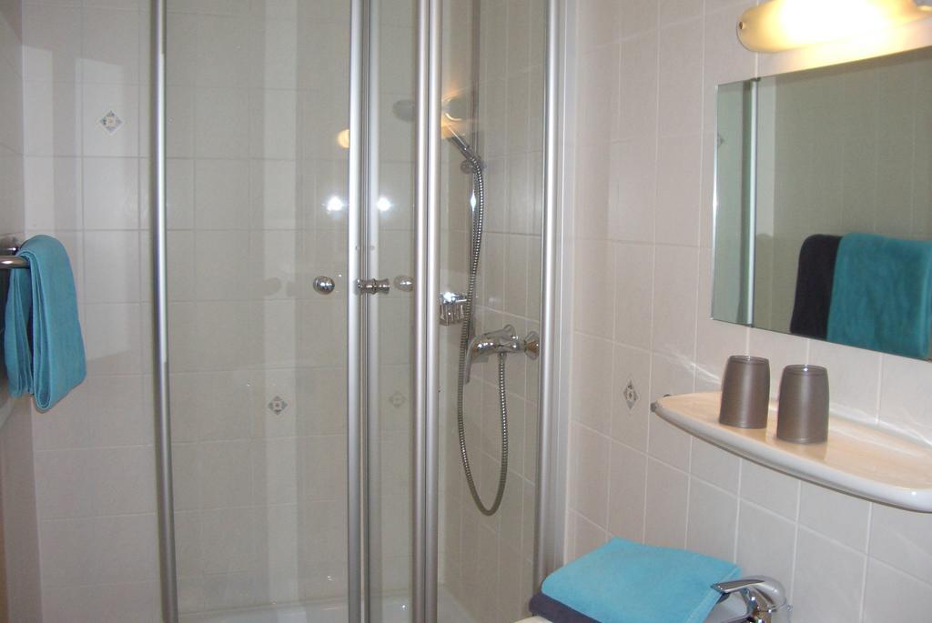 Gaestehaus Weberskirch ارنست الغرفة الصورة